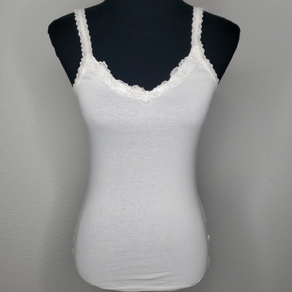 Mossimo Supply Co Lacey Cami Fitted Stretch Tank Top Size M Preppy Elena Y2K